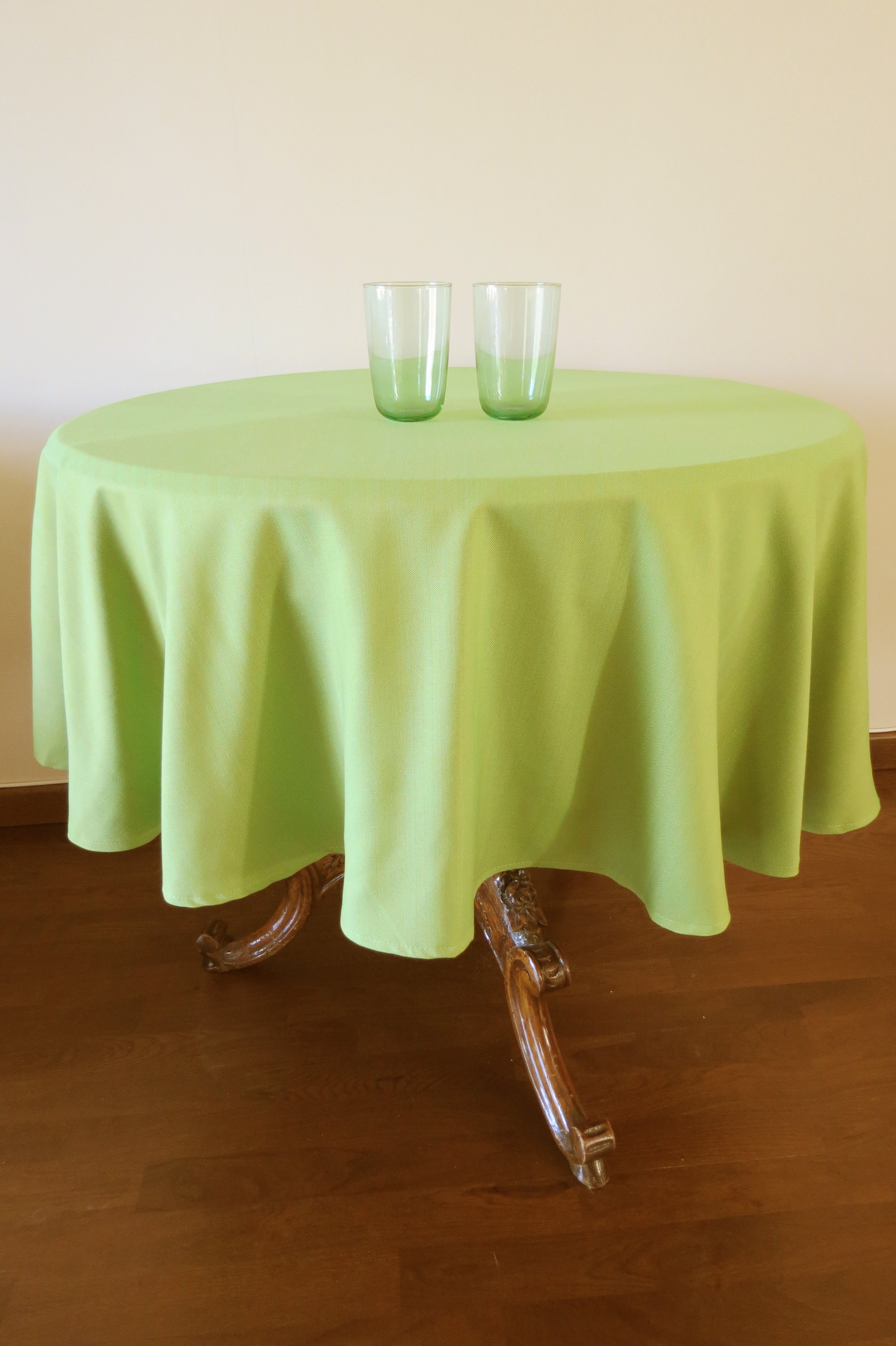 Parrot Round Tablecloth