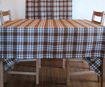 Menzeis Braun Rectangle Tablecloth